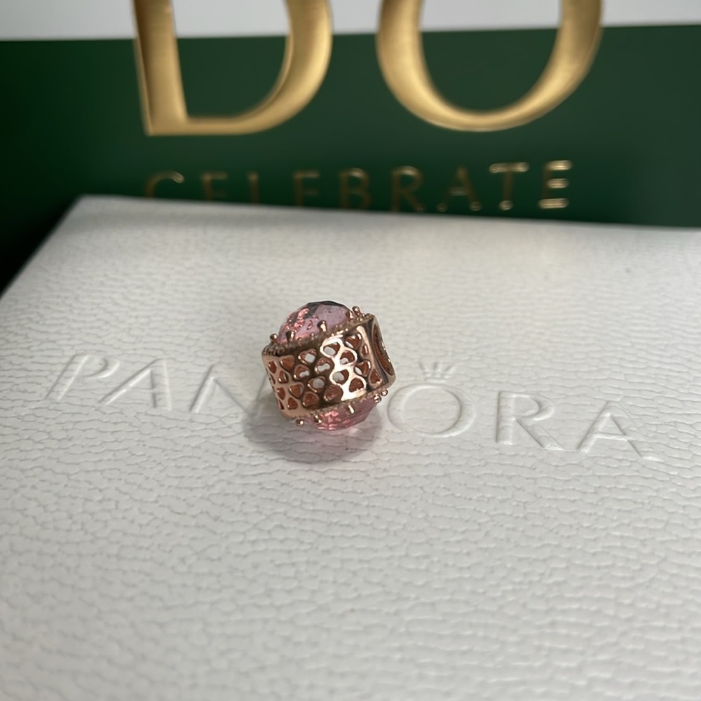Pandora Radiant Hearts Rose Gold Bevel Charm - Picture 5 of 5